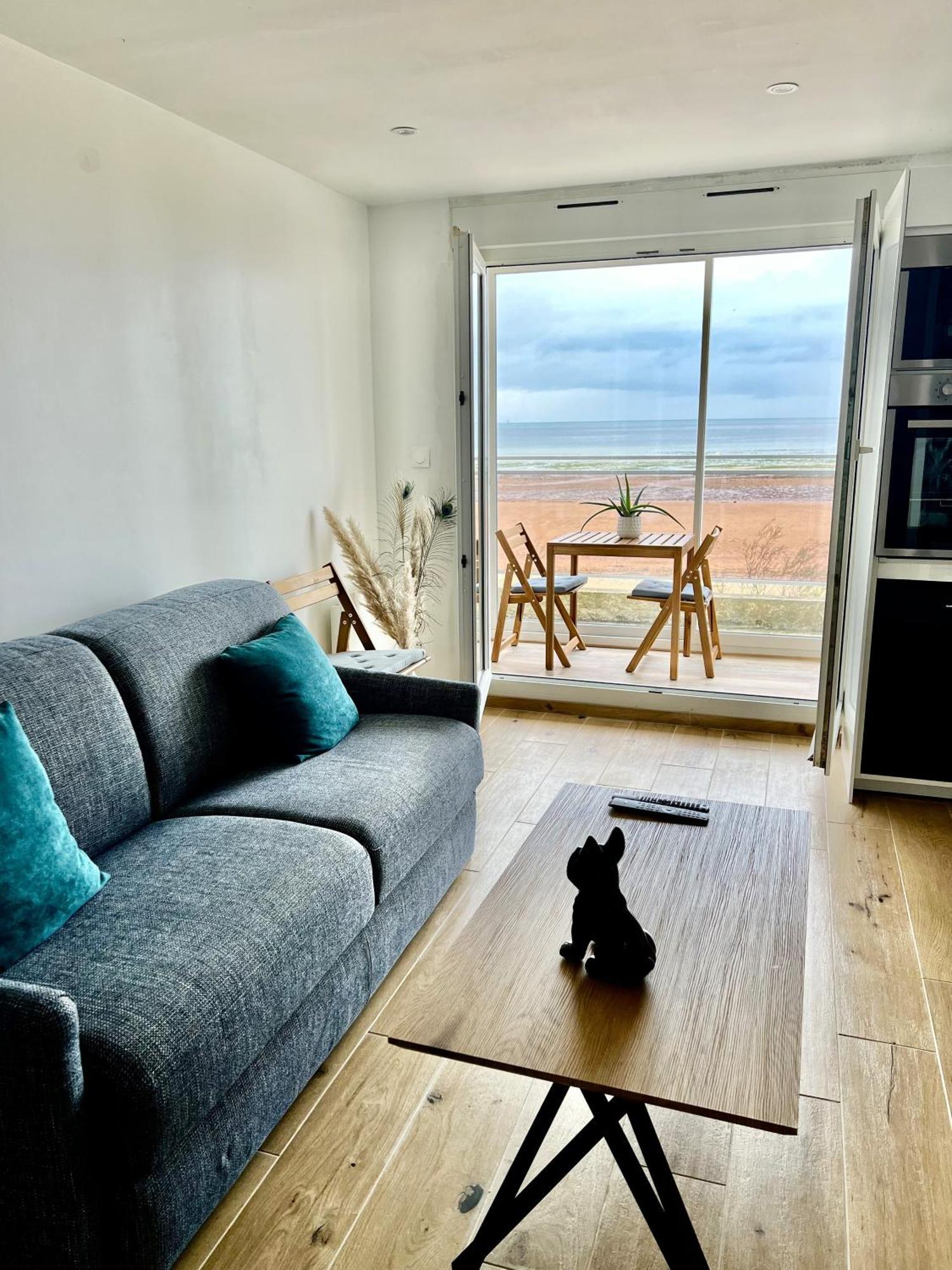 Mettons Les Voiles - Appt Vue Mer Avec Loggia Bernières-sur-Mer Εξωτερικό φωτογραφία